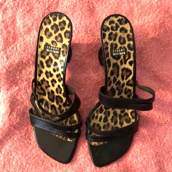 Stuart Weitzman - Picture 2 of 7
